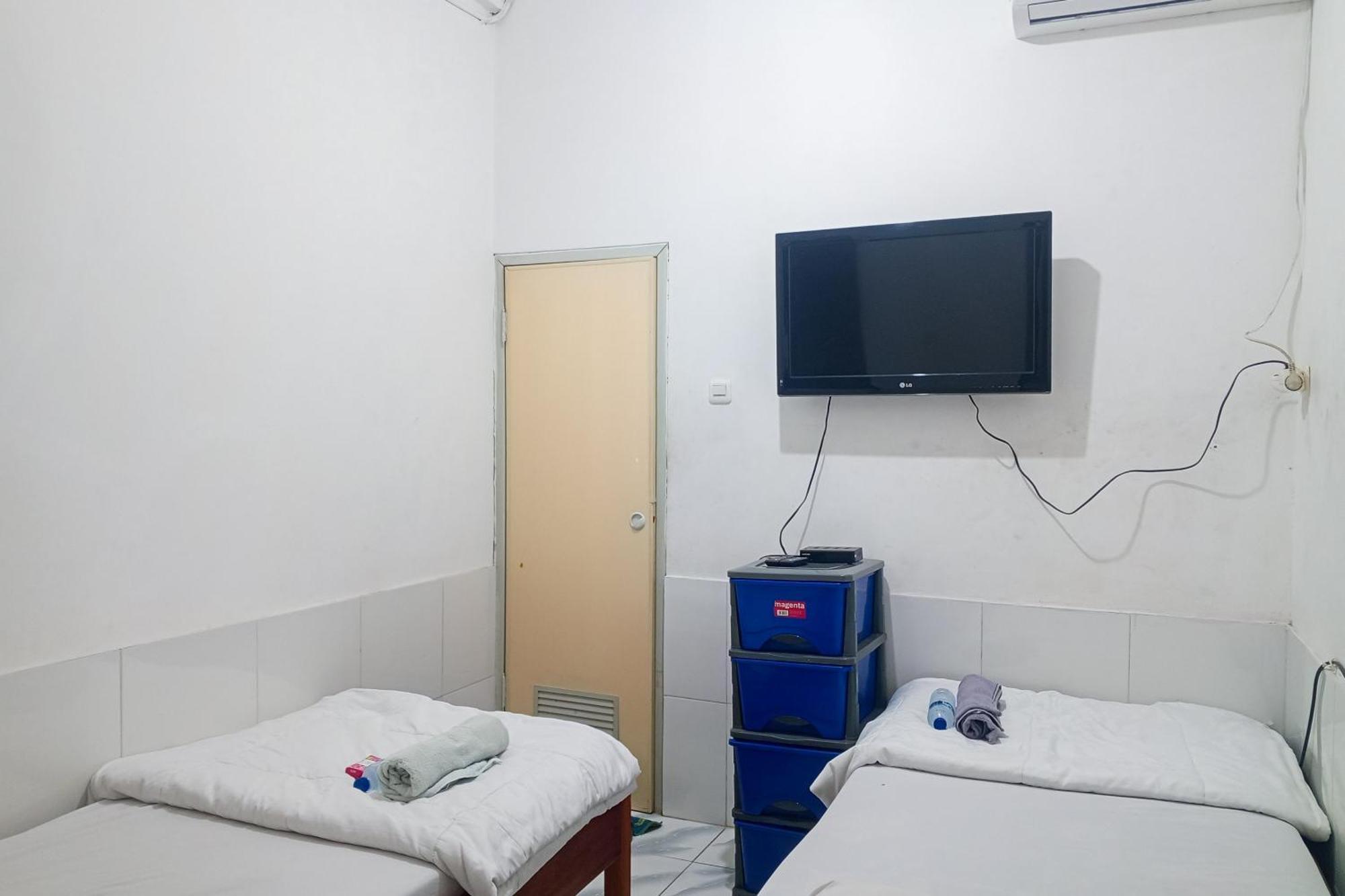 Hotel Malibu Syariah Bogor Redpartner Exterior foto