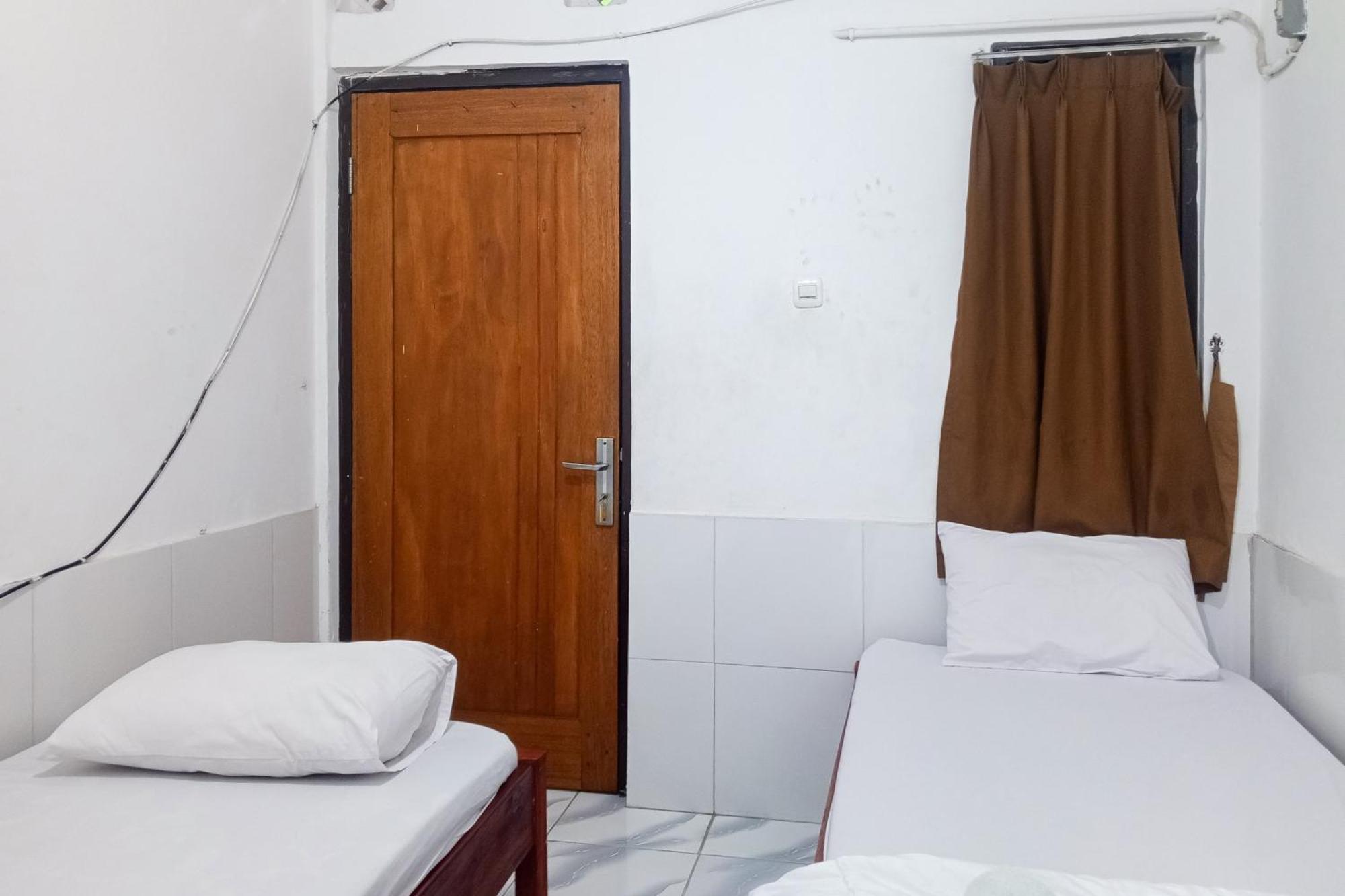 Hotel Malibu Syariah Bogor Redpartner Exterior foto