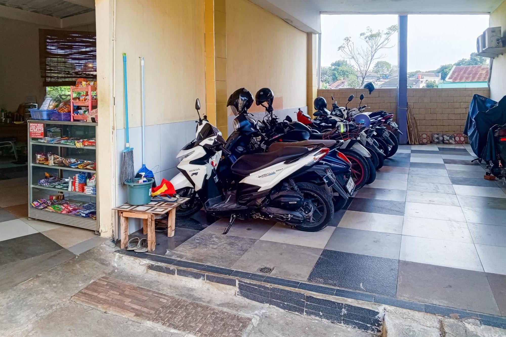 Hotel Malibu Syariah Bogor Redpartner Exterior foto
